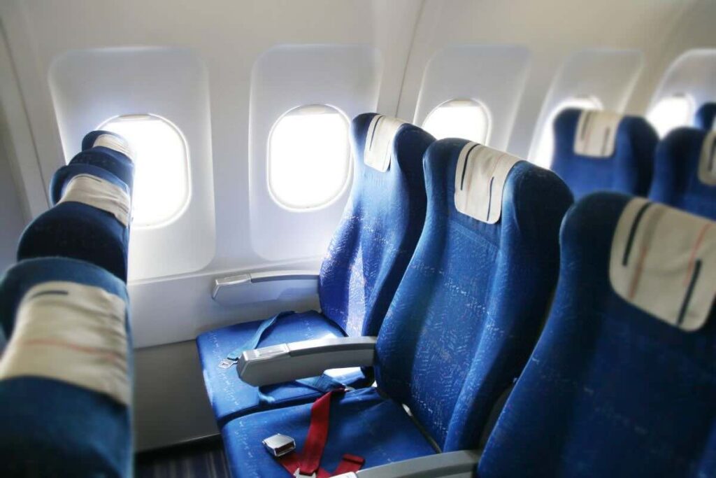 posti vuoti aereo